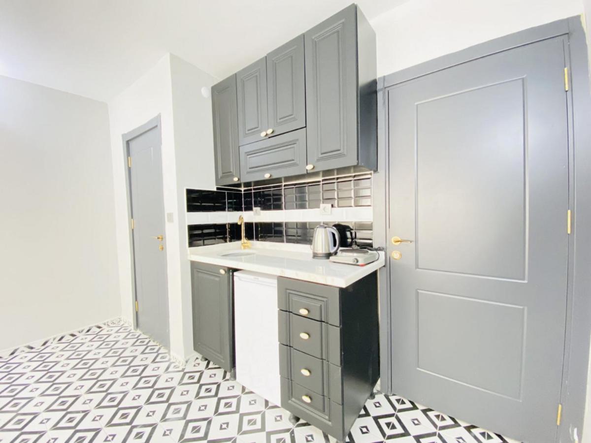 Апартаменти Pleasant Studio Flat In Kabatas Beyoglu Стамбул Екстер'єр фото
